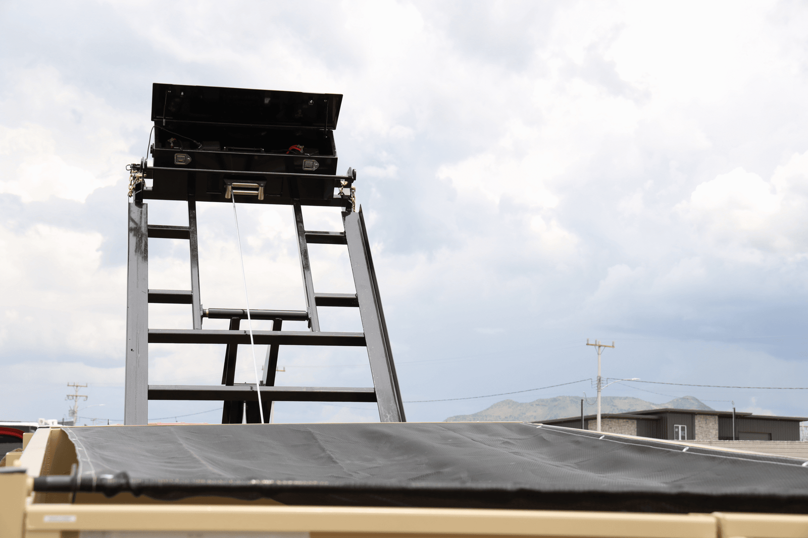 Iron Bull Trailers DBB14 Bumper Pull Roll-Off Dump Bins - Image 3