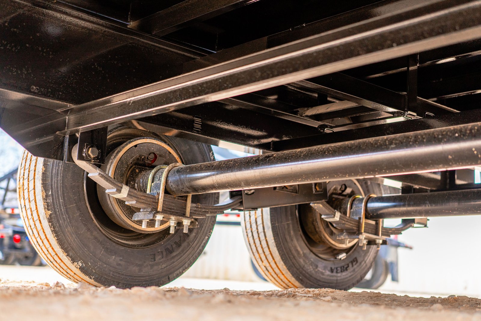 Iron Bull Trailers DHG22 GVWR Super Single 10k - Image 2