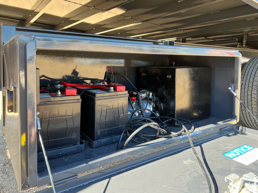 Iron Bull Trailers DMG22 Gooseneck Hurricane Dump Trailer - Image 5