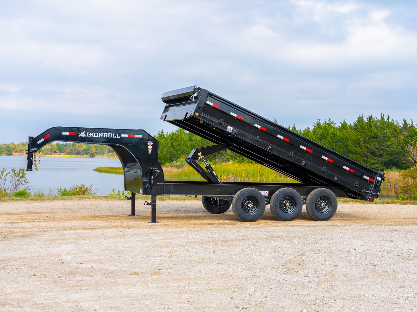 Iron Bull Trailers DDG14 Deckover GN Dump With Fold Down Sides - Image 7